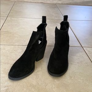 Steve Madden ankle boots
